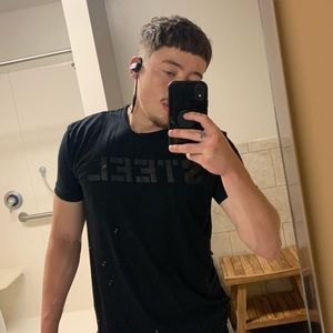 Meet your Posher, Elijah